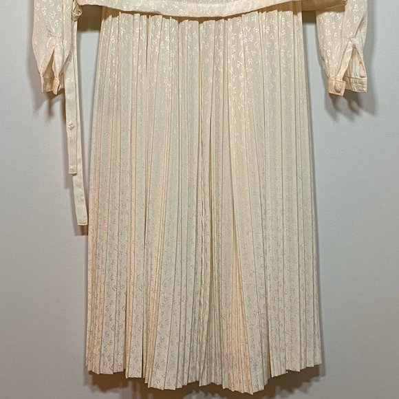 Vintage 70s - 80s, Elegant Fashion Sildzious Japanese Dress , Size S - Picture 10 of 12